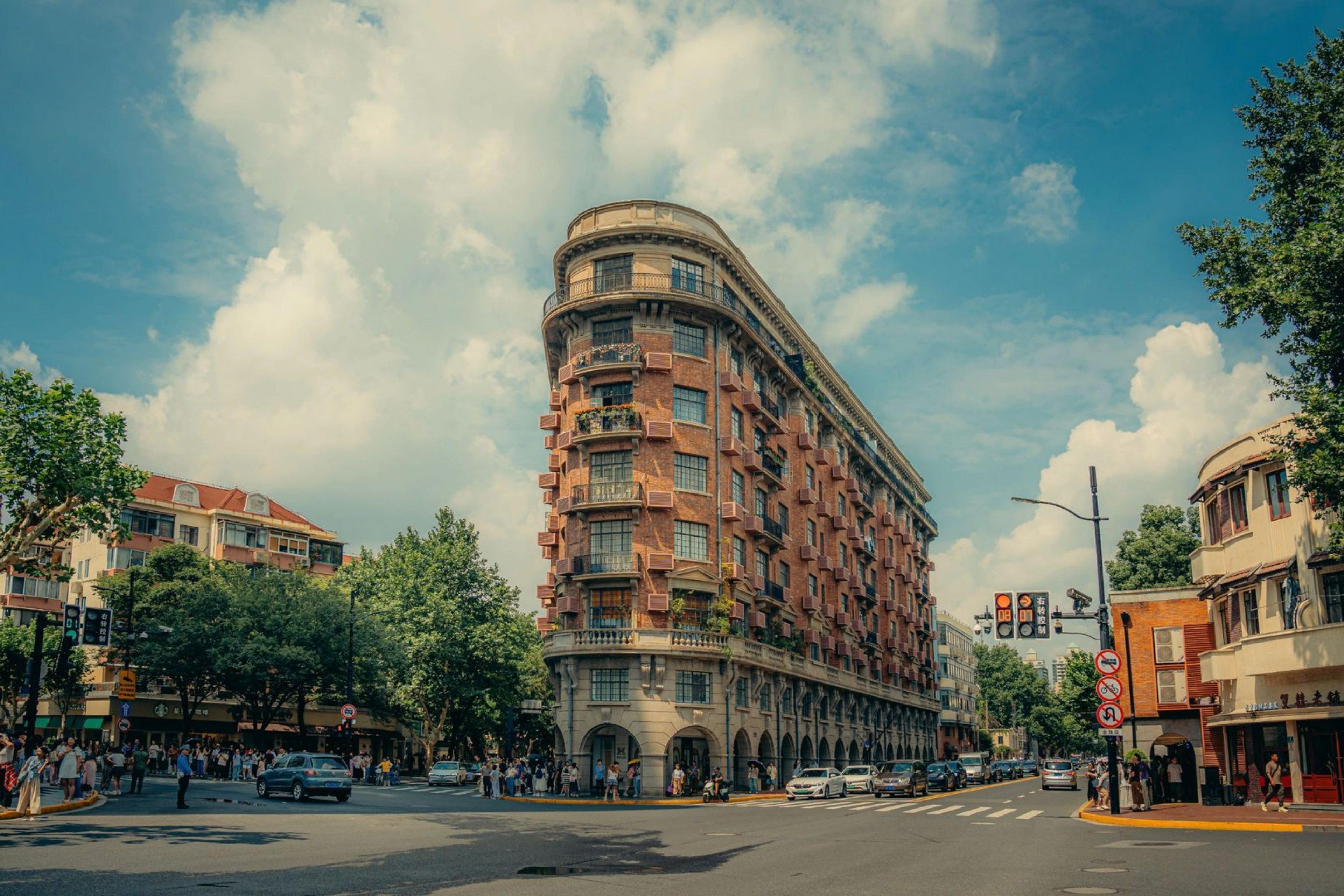 12D11N Beijing + Chongqing + Zhangjiajie + Shanghai